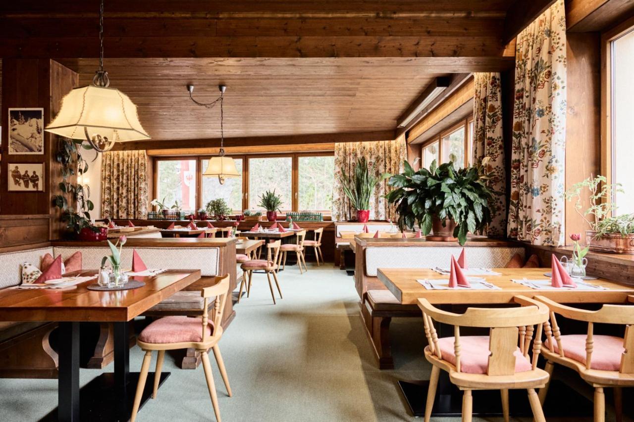 Hotel Garni Mössmer St. Anton am Arlberg Exterior foto
